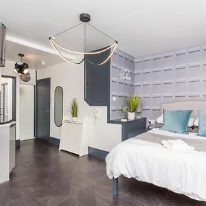 https://studio-in-the-lanes-brighton-bn1-1hq.brighton-hotels-england.com
